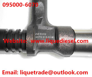 CHINA Injetor comum genuíno do trilho de DENSO 095000-6070 para o motor 6251-11-3100 de KOMATSU PC400/450-8 fornecedor